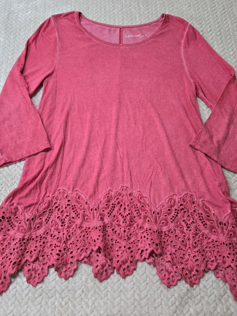 Soft Surroundings Women's Tunic Top Size Small Solid Coral Red Lace Asymmetrical